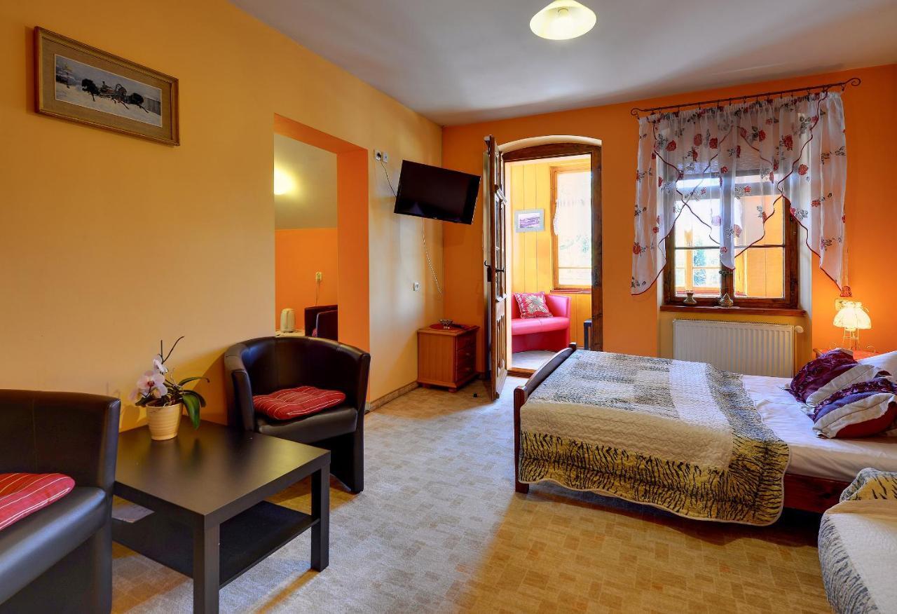 Apartamenty I Pokoje Karpacz - Centrum Karpacza, Parking W Cenie! Room photo